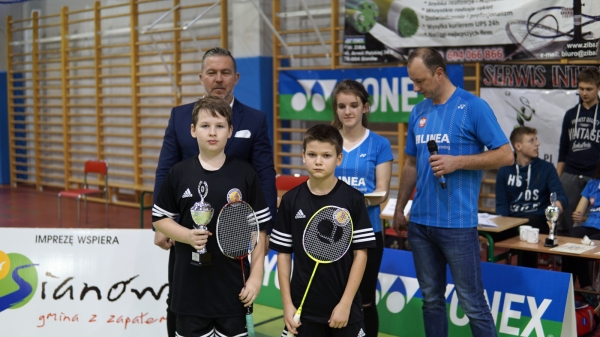 IV i VII miejsce w Finałach Wojewódzkich w Badmintonie Drużynowym w ramach Igrzysk Dzieci - Sianów 2017_20